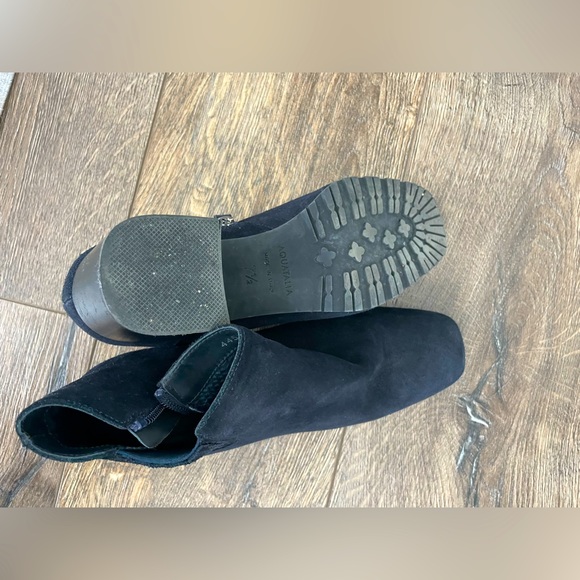 Aquatalia Suede Navy Booties 7.5 - Picture 4 of 5